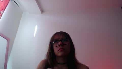 Maddy UwU online show from October 16, 9:17 pm