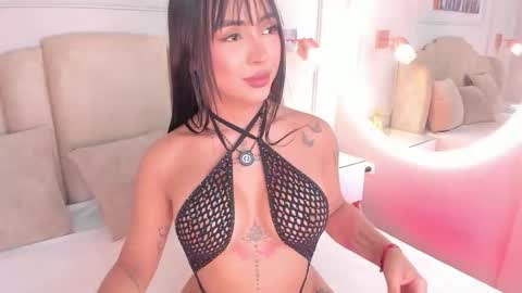 Maddy  online show from March 8, 8:13 pm