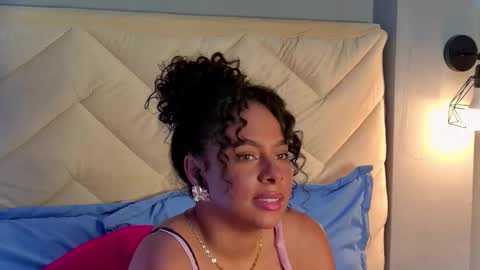 madeleinxxx_ online show from February 9, 9:39 pm