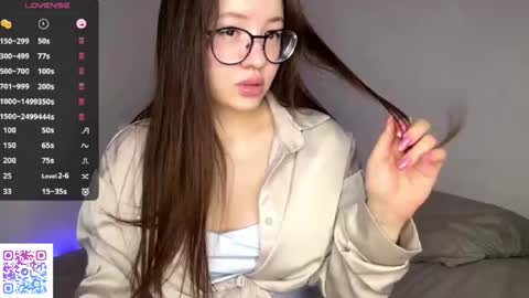 Yoko online show from March 23, 2:56 pm