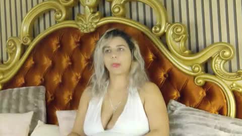 madisonrusso online show from December 4, 10:50 am