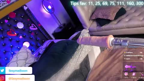 Madisson online show from February 25, 7:07 am