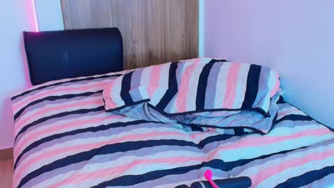 mady  online show from October 5, 5:34 am