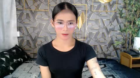 madys_core online show from January 8, 5:33 am