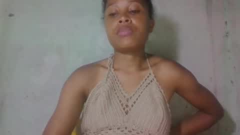 maevafanella online show from January 15, 7:09 pm