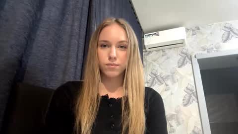 Sara online show from March 18, 8:08 am