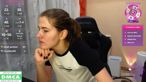 mag1c_eyes online show from November 10, 8:15 pm