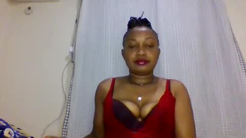 Snapshot of magdalinemus chatting on October 20, 1:30 am magdalinemus online show from October 20, 1:30 am