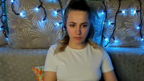 Maggie online show from March 7, 3:57 am