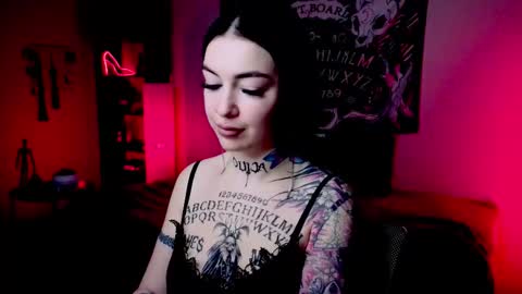 Magic Allie online show from March 25, 8:12 pm