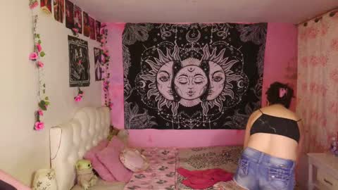 Claire online show from February 24, 11:19 pm