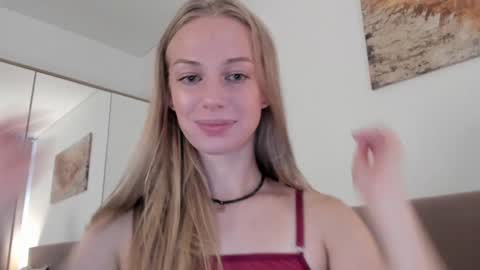 Alice  online show from September 18, 2:15 pm