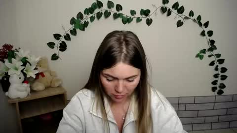 magic_katarina_ online show from October 9, 7:56 am