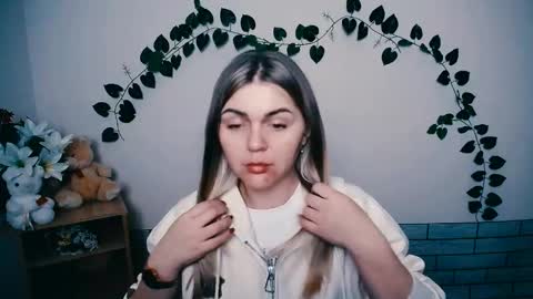 magic_katarina_ online show from March 7, 7:30 am