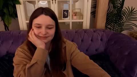 Emily online show from March 30, 6:46 am