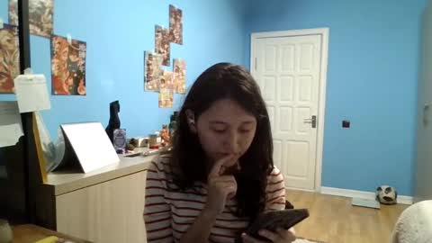 Anika online show from April 13, 3:13 pm