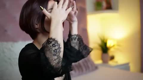 Snapshot of maiamini chatting on October 22, 8:36 pm Maia online show from October 22, 8:36 pm
