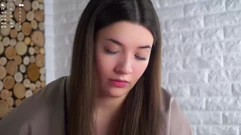 Lucy online show from March 11, 2:05 am