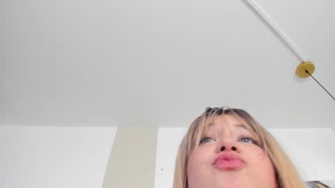 Mailin online show from February 6, 7:51 pm