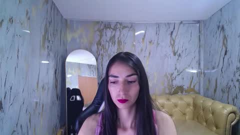 Snapshot of maily_a_ chatting on October 21, 3:10 am Maily online show from October 21, 3:10 am