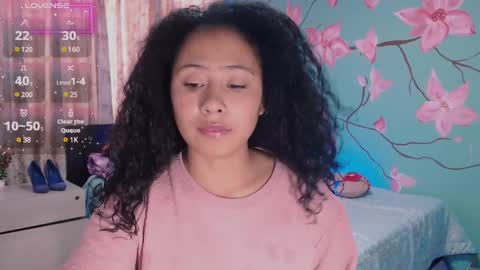Snapshot of maite_loves chatting on December 14, 12:44 pm Maite online show from December 14, 12:44 pm