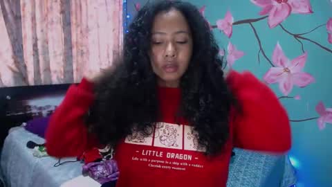 Snapshot of maite_loves chatting on January 4, 12:16 pm Maite online show from January 4, 12:16 pm