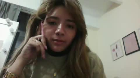 majo_gomezz online show from October 7, 2:27 am