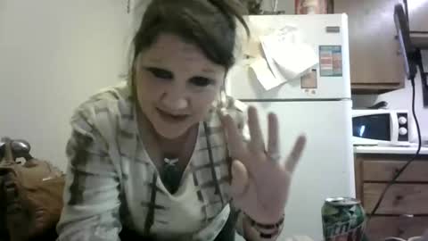 Snapshot of malinda702 chatting on March 11, 4:29 pm malinda702 online show from March 11, 4:29 pm