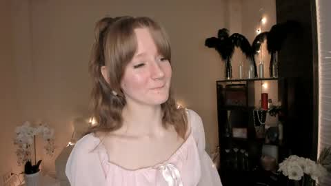 Lilit online show from April 4, 4:06 pm