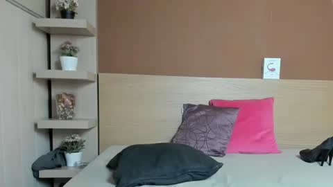 MandyBlaire online show from November 29, 9:30 pm