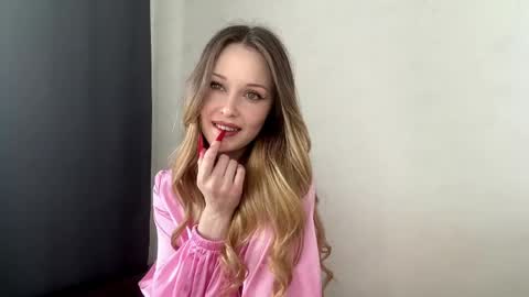 Hey there my name is Sarah online show from April 10, 11:05 am