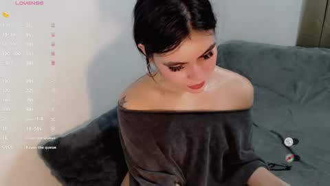 manilynforyou online show from November 17, 5:02 pm