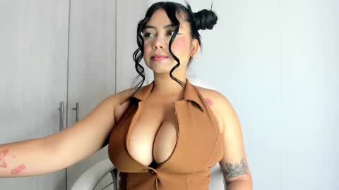 Snapshot of manuela_anderson chatting on October 4, 3:38 pm MANUELA online show from October 4, 3:38 pm