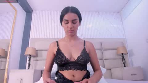 Manuela online show from January 14, 10:48 pm