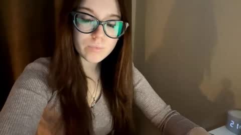 manymonrow online show from March 26, 6:31 pm