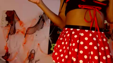 Mara 3 online show from October 31, 2:21 pm