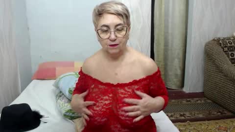 MargaretStar online show from March 9, 5:27 pm