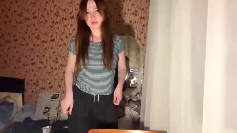 Chloe online show from March 5, 8:26 pm