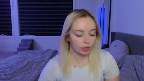 margot_robbie7 online show from November 30, 10:58 pm