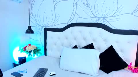 Margot  online show from April 16, 1:00 pm