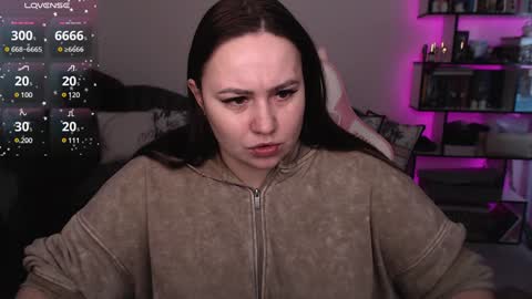 mari moore online show from February 8, 8:20 am