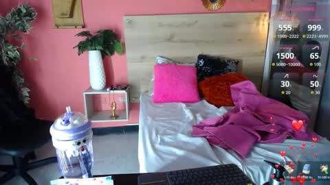 maria_turner1 online show from May 27, 8:55 am