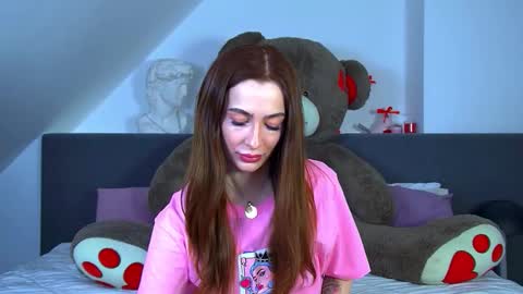 MariaMenson online show from November 23, 7:00 am