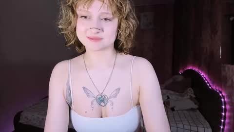 Maria online show from March 4, 6:14 pm