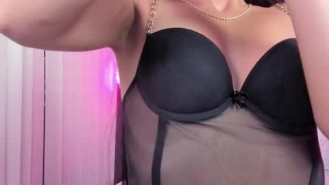 Mariana   online show from October 24, 12:12 pm