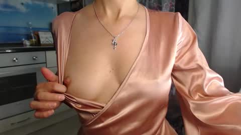 MarianaMur online show from October 25, 4:42 am