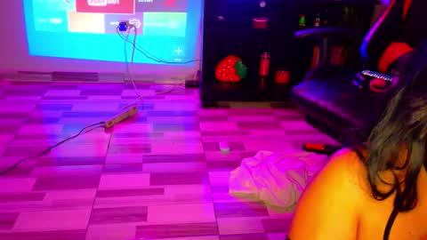 Mariana Prada online show from October 27, 5:36 am