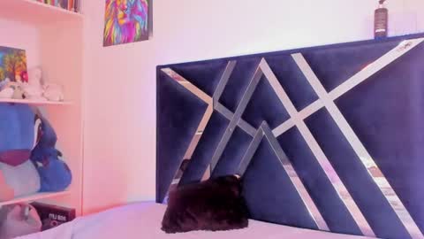 mariana williams online show from July 14, 10:47 pm