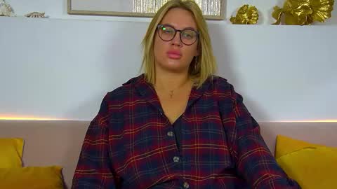 Maria online show from November 21, 7:21 am