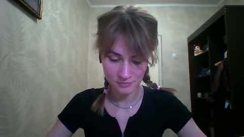 Elianor online show from March 28, 3:22 pm